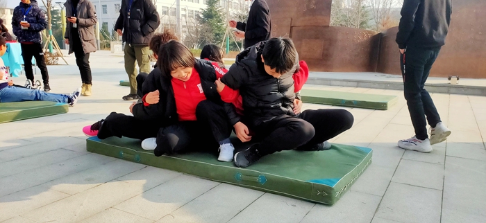 冬季锻炼强健体魄,锻炼身体强健体魄