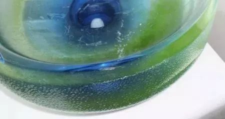 纯净水桶绿苔怎么出现的,纯净水桶有绿苔是什么原因