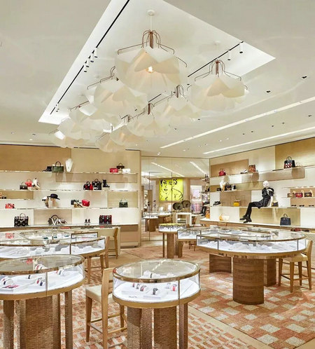 小服装店的陈列技巧图片欣赏,小服装店的陈列技巧图片欣赏大全