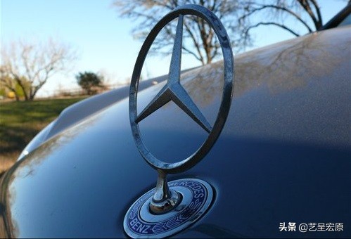 奔驰三叉星标,奔驰的三叉标好看吗