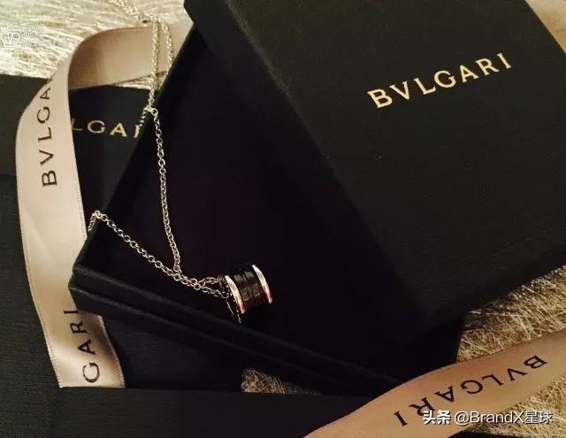 奢侈品项链应该买普通款白色的吗,奢侈品项链哪一款值得买