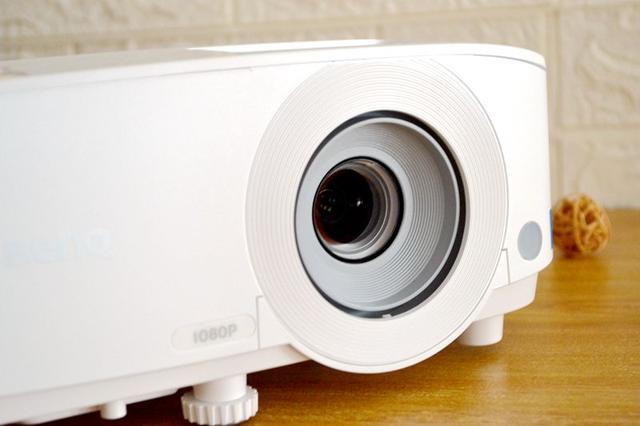 明基投影机如何投影,明基投影怎么扩展