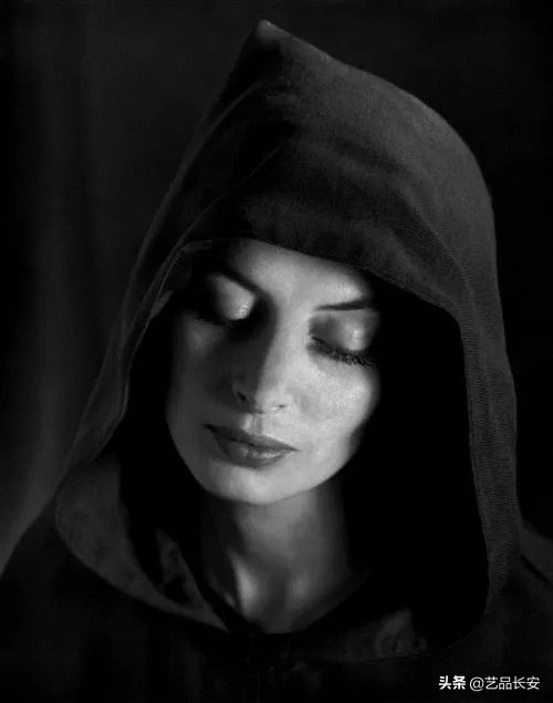 最具风情的复古美人,镜头下的少女仙气十足太美了