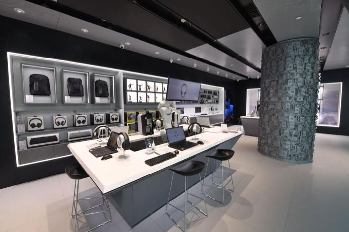 “游戏信仰机”进驻免税店网友：来回机票省了