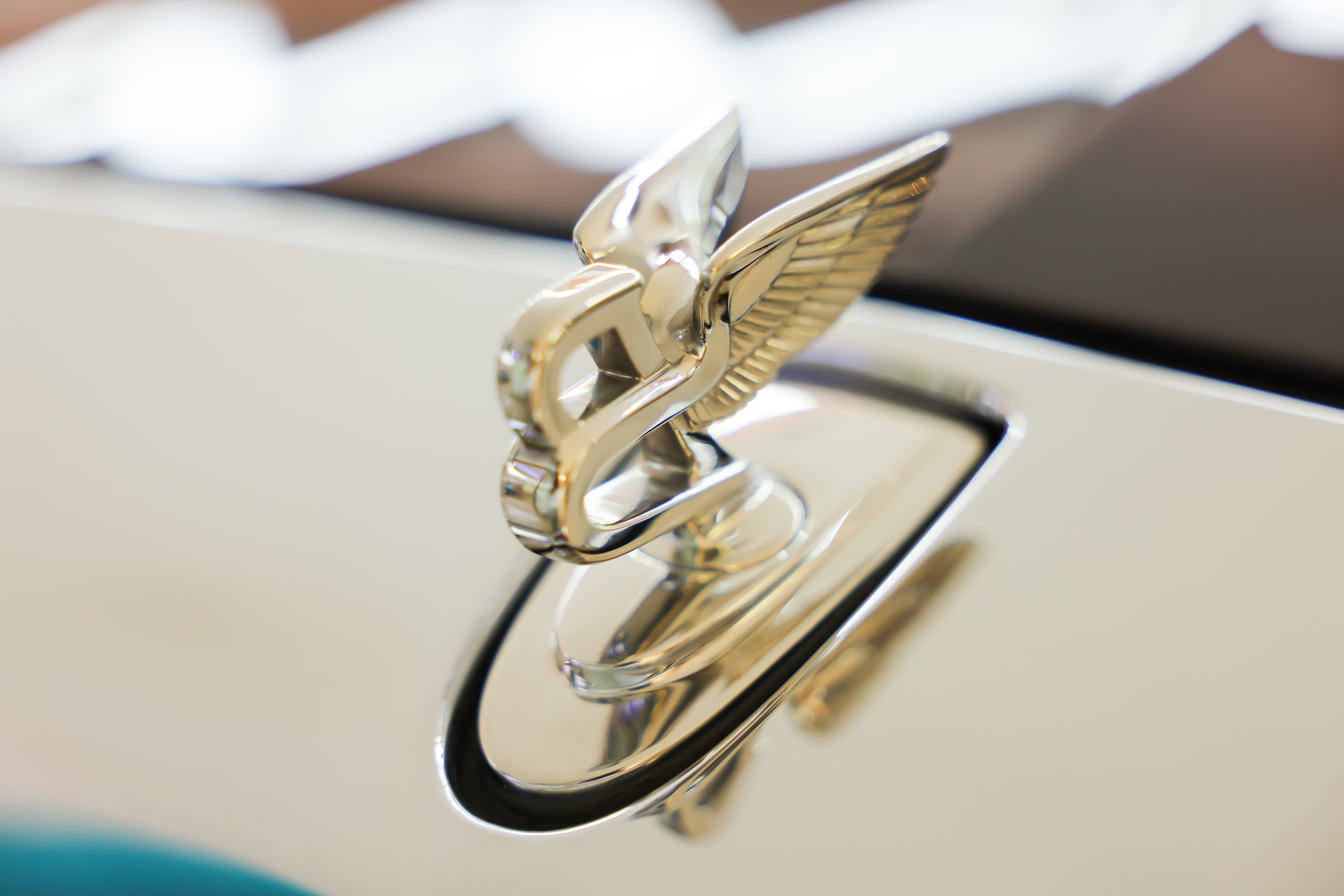 移动的“艺术品”—宾利慕尚