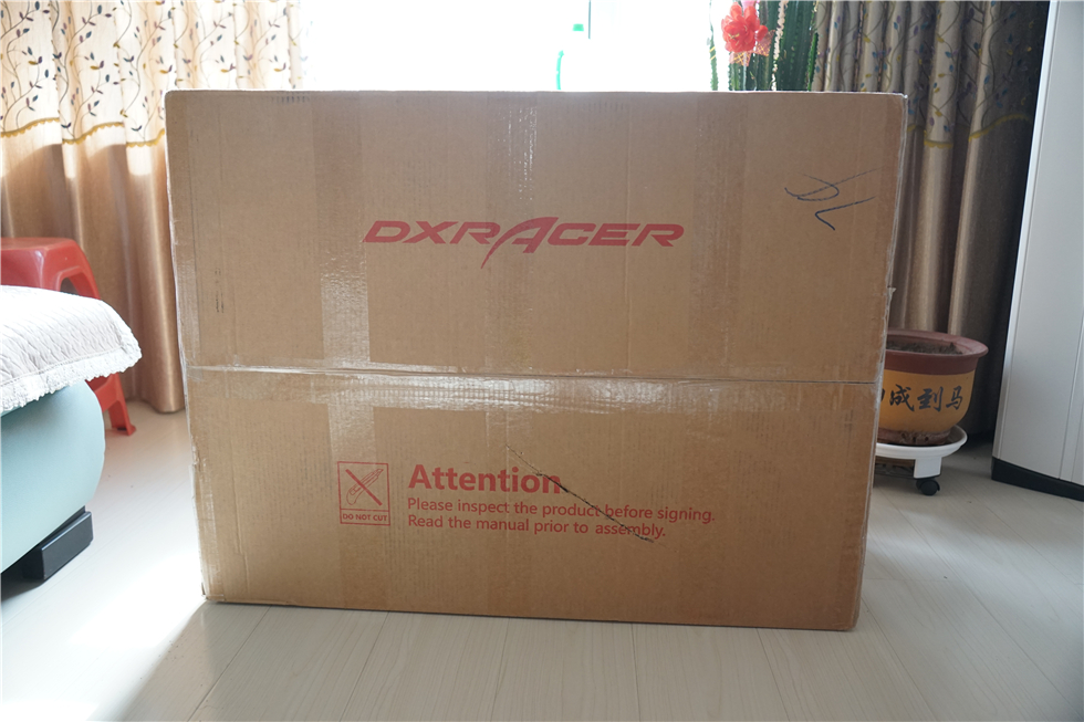 dxracer迪锐克斯模块化电竞椅,迪锐克斯dxracer桌椅怎么样