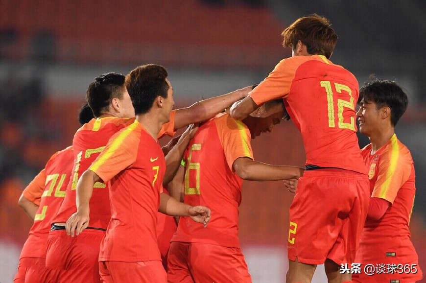 亚足联晒中国足球2018荣誉榜：女足三*荣大**誉，男足亚运16强