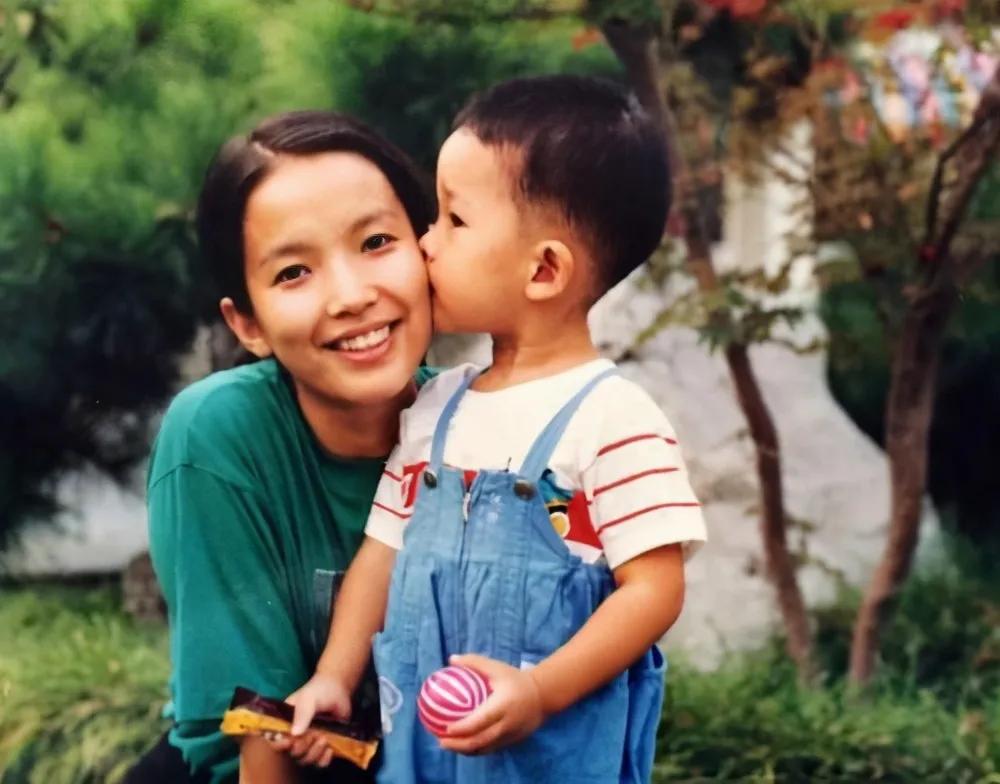 张丰毅吕丽萍离婚,张丰毅霍凡吕丽萍