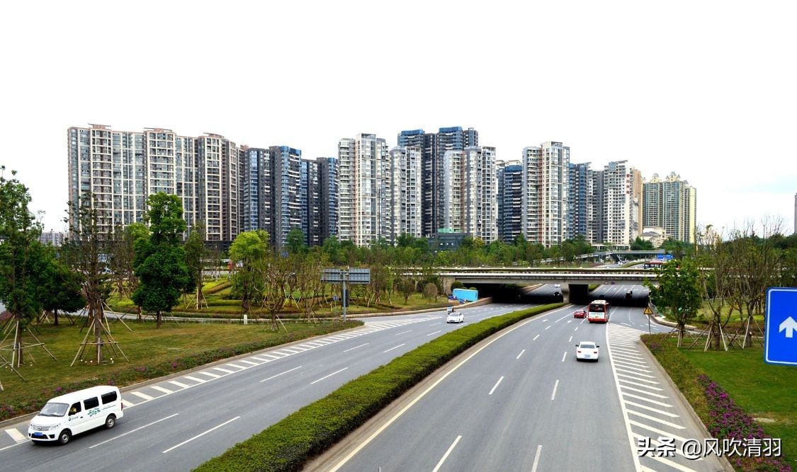 成都100条地铁线,成都主城区地铁密集