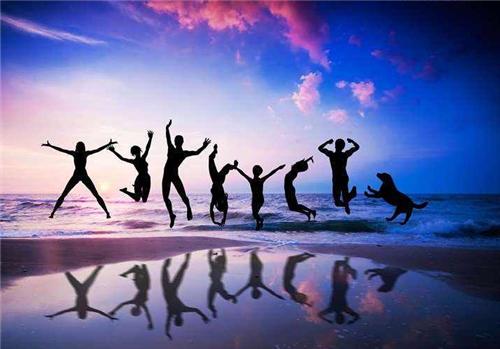 又到青年节,八句诗文,千古名箴,送给风华正茂的你