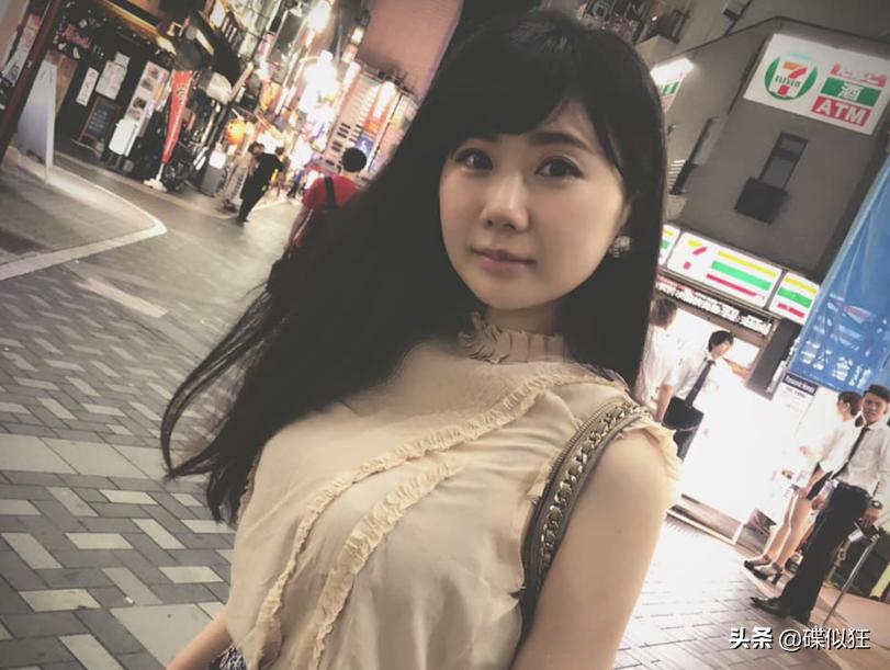 江宏杰日媒采访,江宏杰戴婚戒近照