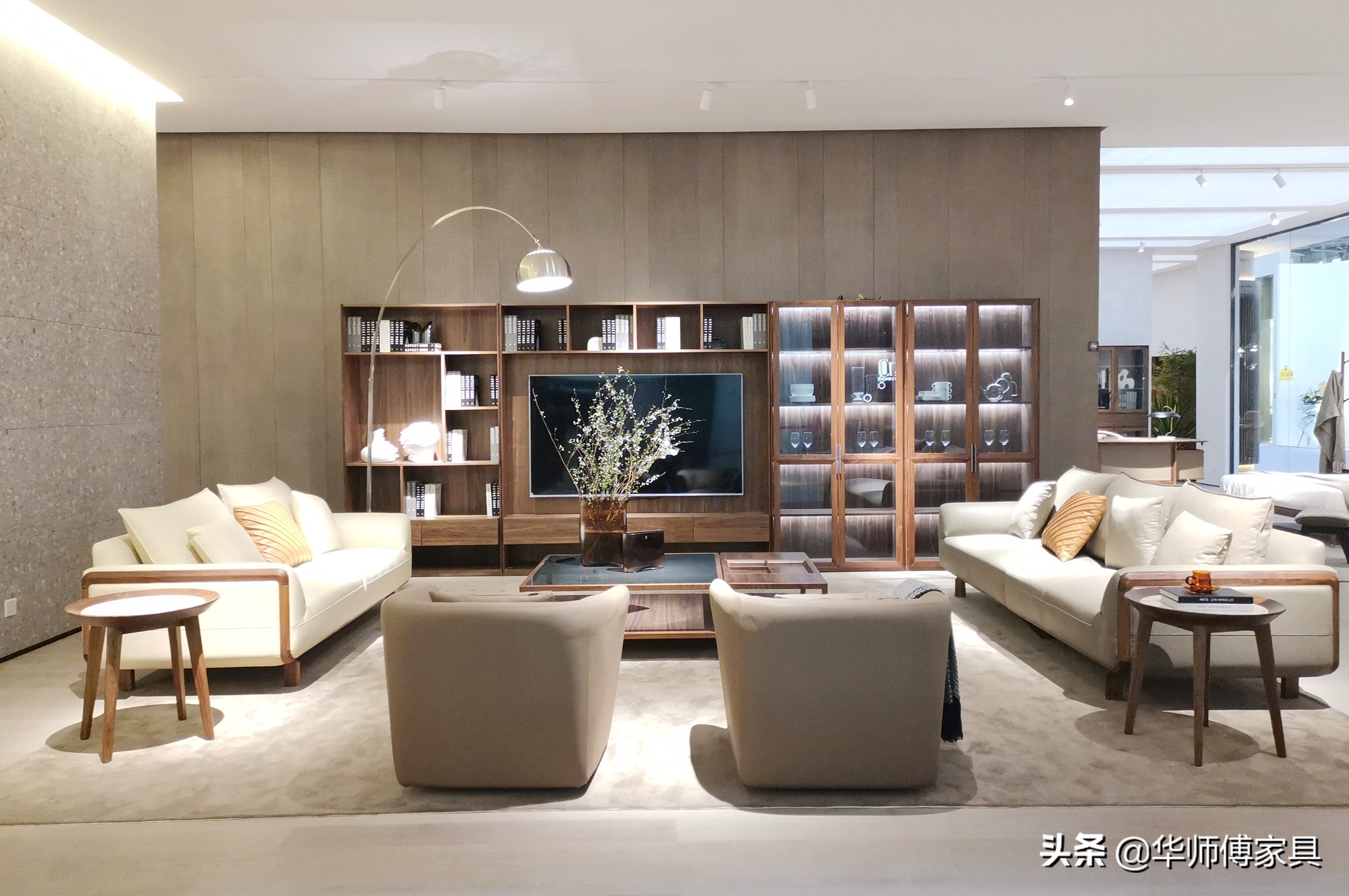 华师傅巅峰时期颜值,华老师高光时刻