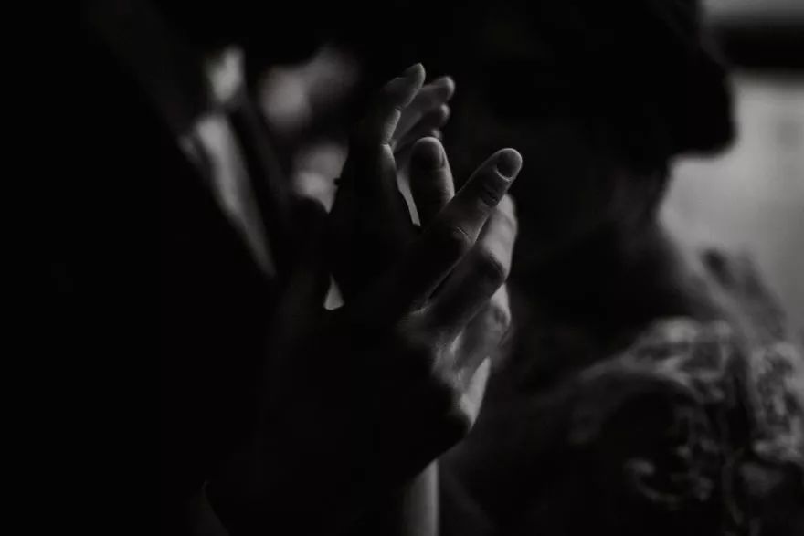 又到了结婚的季节,整理了6种绝美婚纱照