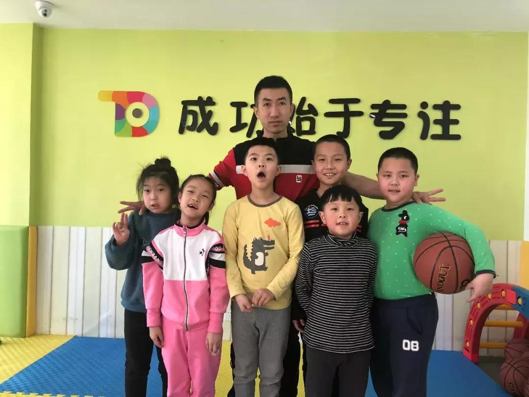 9年,54座城,1群人,最好的我们