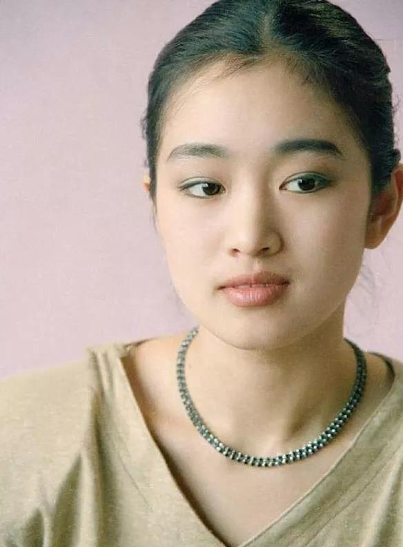 巩俐与张艺谋情史,张艺谋巩俐法国戛纳