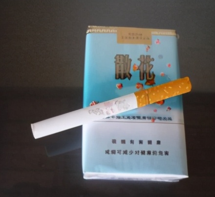 40岁的人一般抽什么牌子的香烟,40以上的香烟有哪些