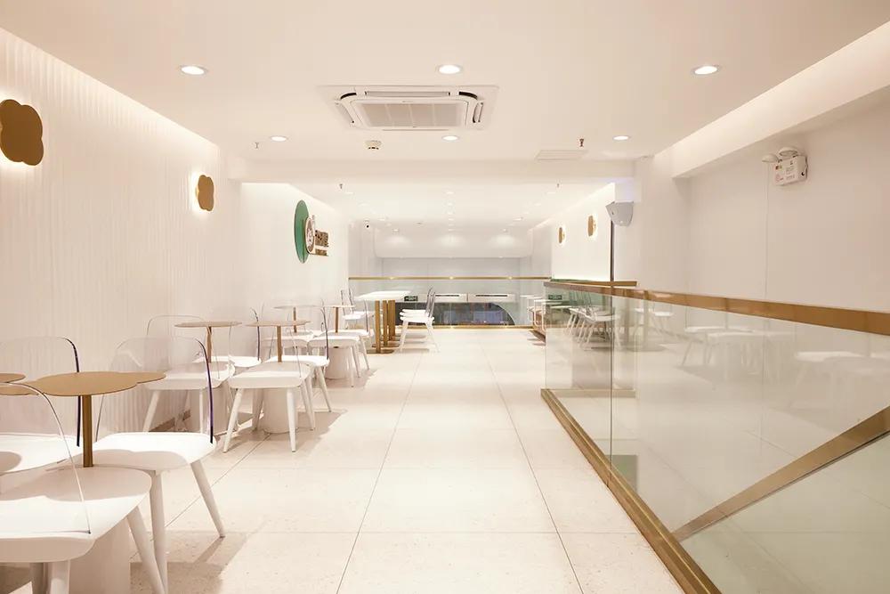 益禾堂奶茶创始人胡继红视频,胡继红益禾堂身价