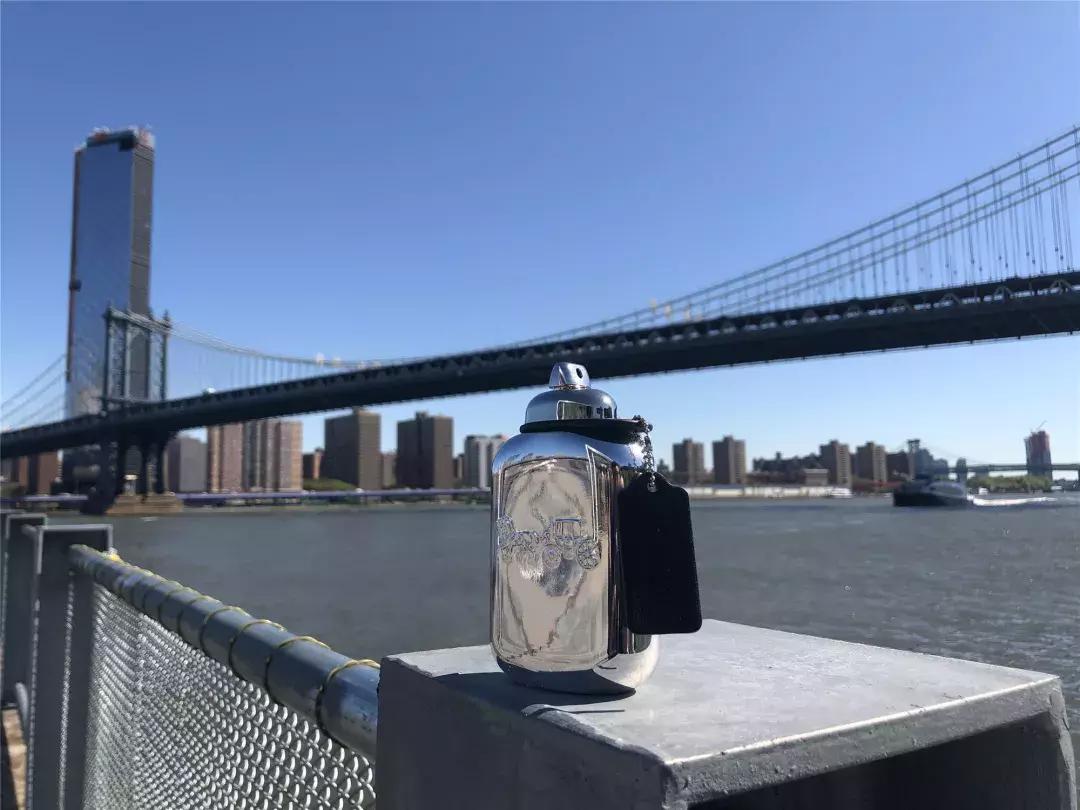 与自然来一场寻香之旅,追寻香气感知香奈儿的五感之旅