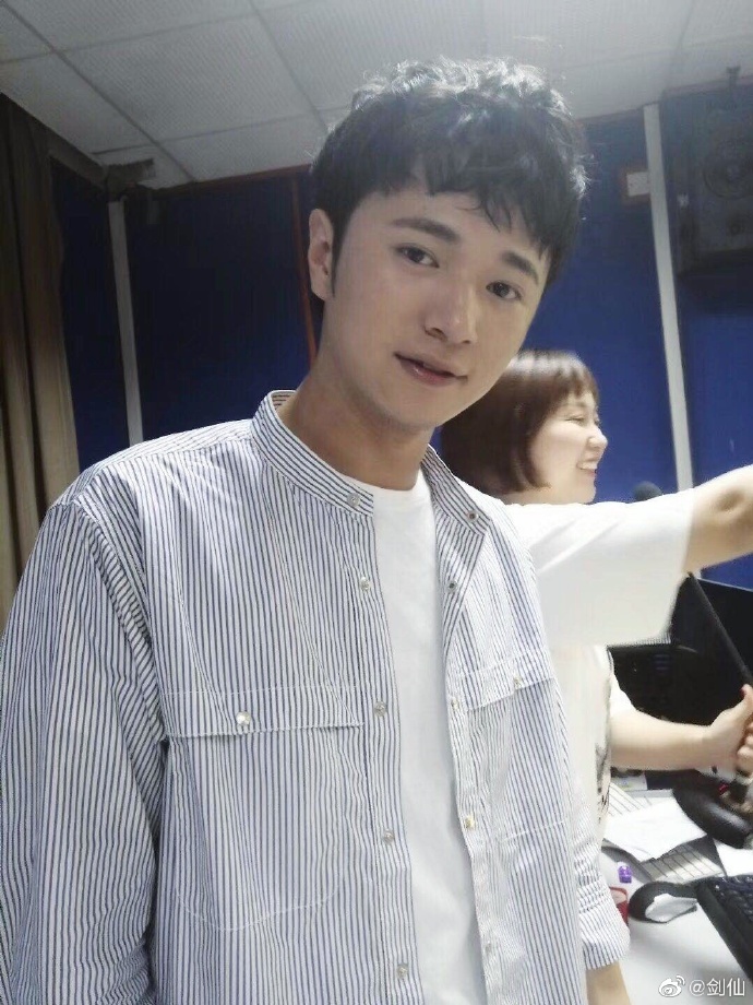 知名游戏主播剑仙做客中国传媒大学，妙语连珠深度解析电竞生态