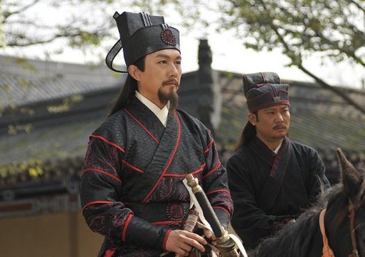 柴进为什么崇拜宋江呢,柴进为什么不给宋江报仇