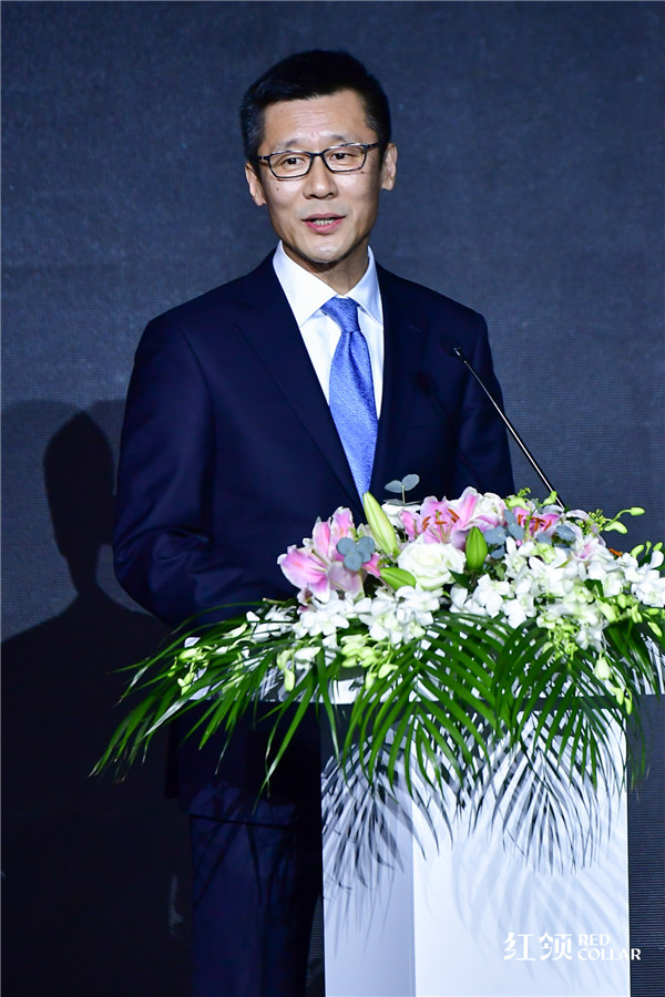 酷特智能旗下“红领REDCOLLAR”品牌新视觉形象在沪发布