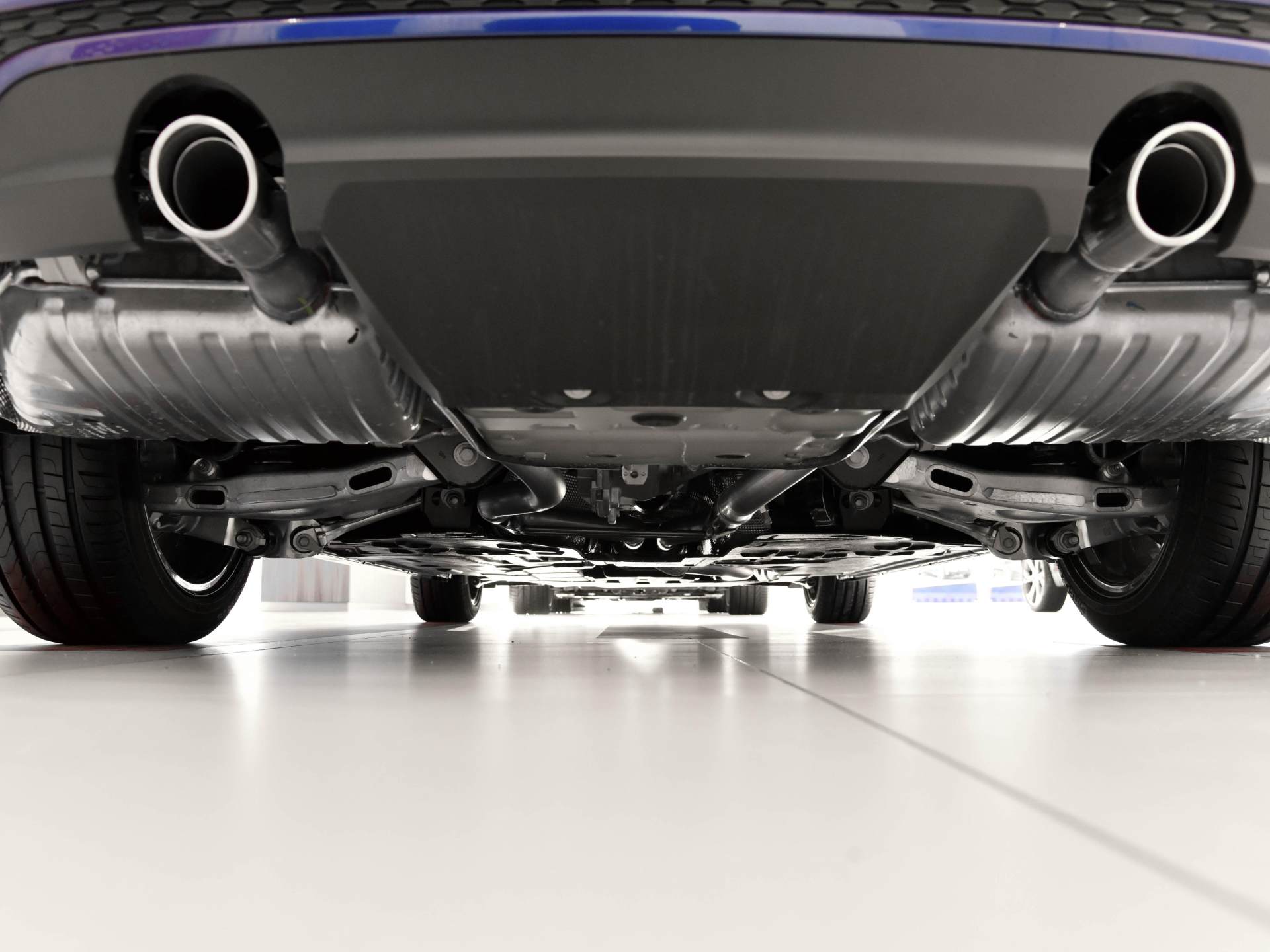 一车两款实力出众全新捷豹xel上市,个性运动之选新款捷豹xel动感驾驭