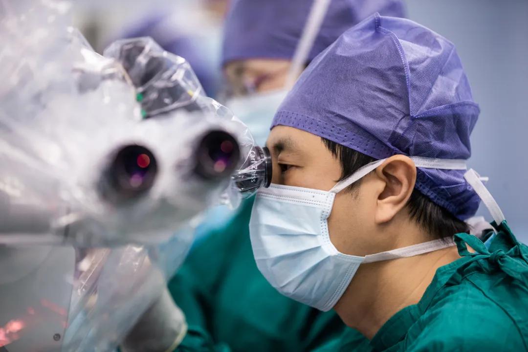 医生术后豪饮葡萄糖水引质疑抖音,医生术后豪饮葡萄糖遭质疑