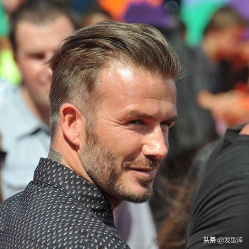 再看看*贝克汉姆的发型变换发型改“脸”