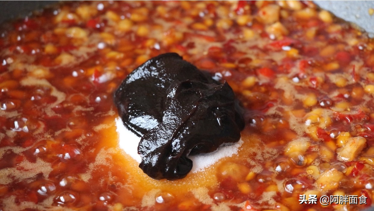 90岁老奶奶黄豆酱的做法,黄豆酱老式做法