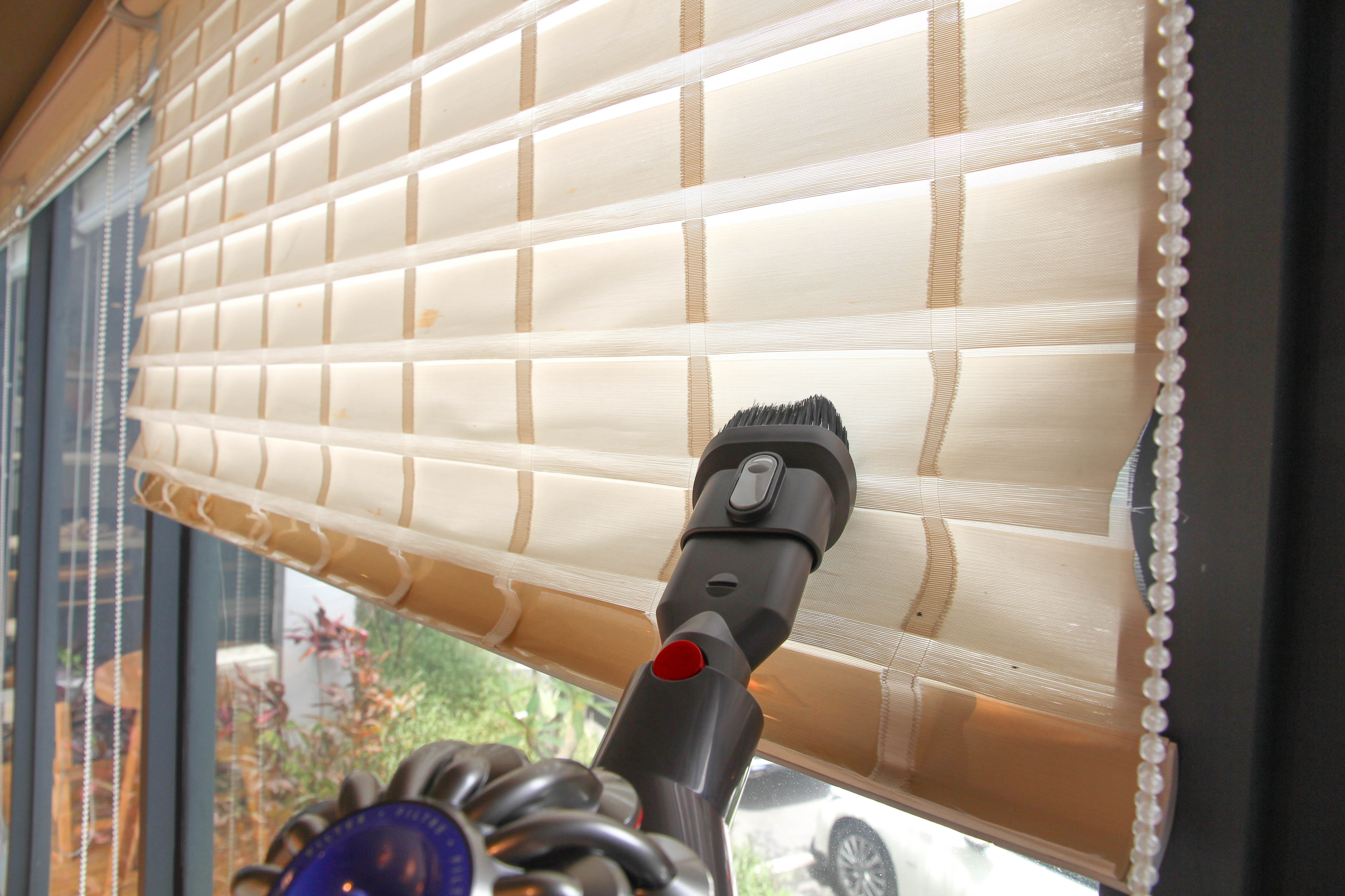 戴森吸尘器v8开箱全过程,戴森吸尘器v8fluffyorigin