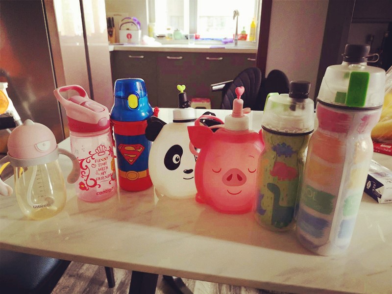 孩子有水杯还要买怎么办,有孩子必备水壶