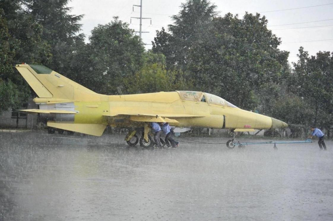 巴铁买歼16,巴基斯坦买二手f16