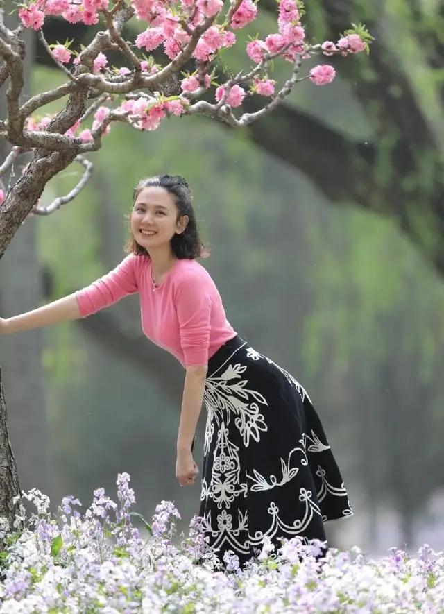 程莉莎穿衣服老气,程莉莎的秋冬穿搭