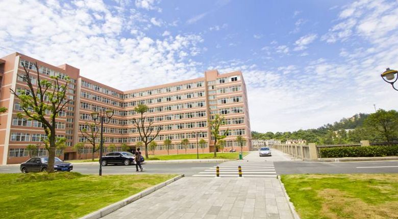 你心中的大山是什么,你心中的十堰是什么样的