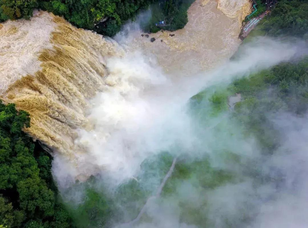 观赏黄果树瀑布领略它的壮观,第二次观赏黄果树瀑布视频