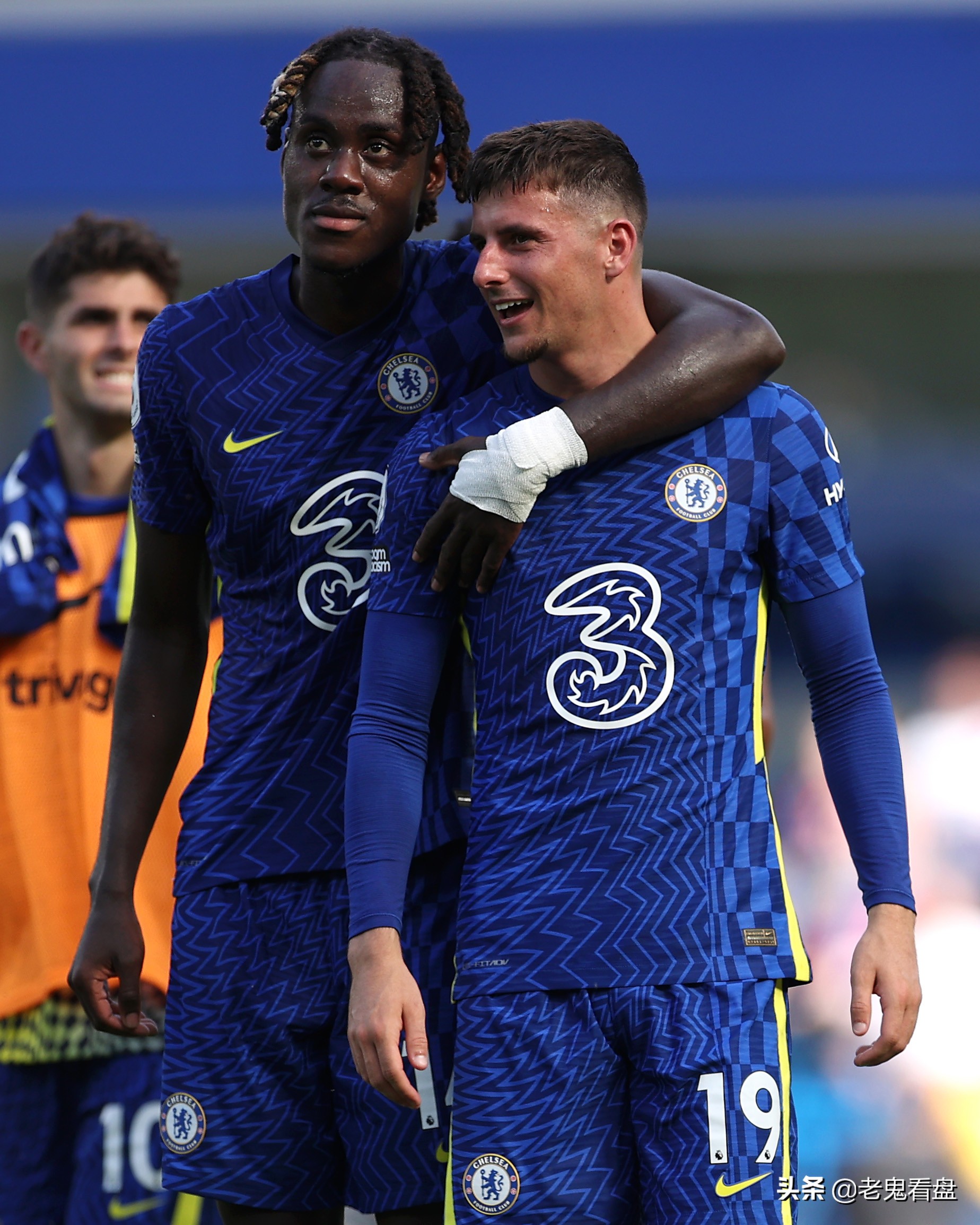 切尔西查洛巴,切尔西查洛巴多高