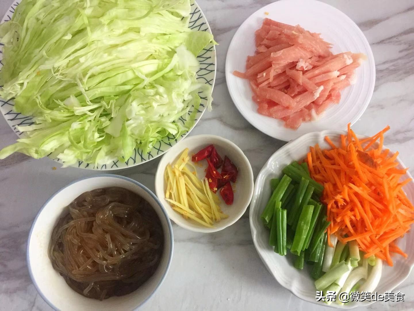 家常菜100道开胃下饭卷心菜烧粉丝,卷心菜炒胡萝卜超下饭做法