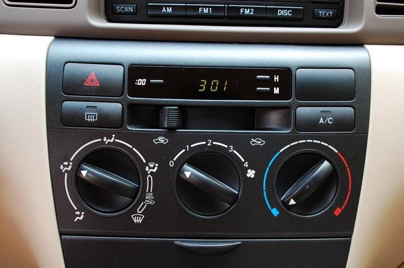 丰田花冠老款值不值得买,05年的丰田花冠还值得入手吗