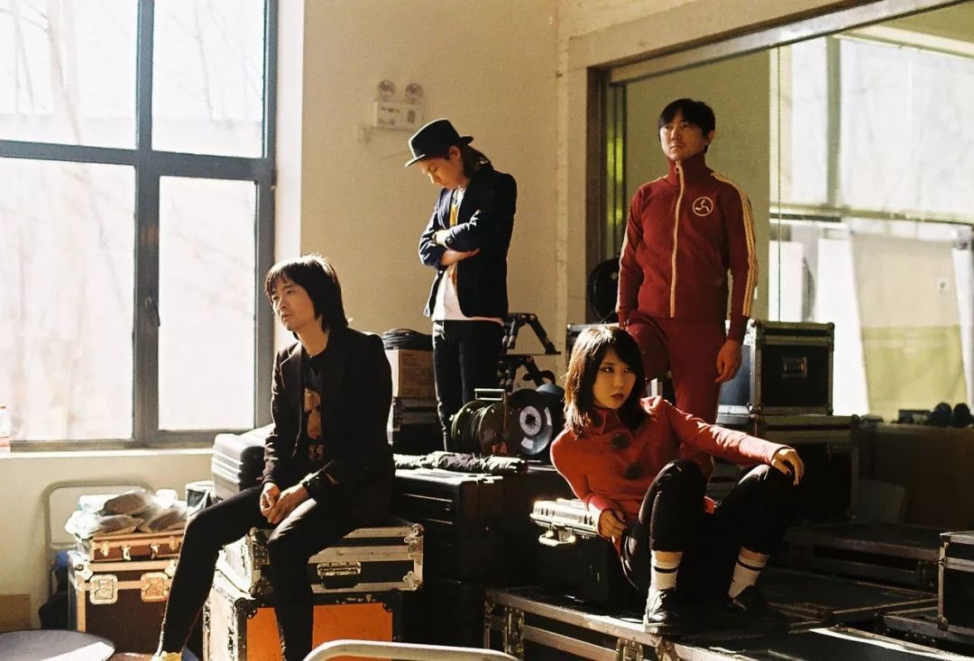 没有什么能比登陆草莓星球，更能唤醒春困的灵魂了