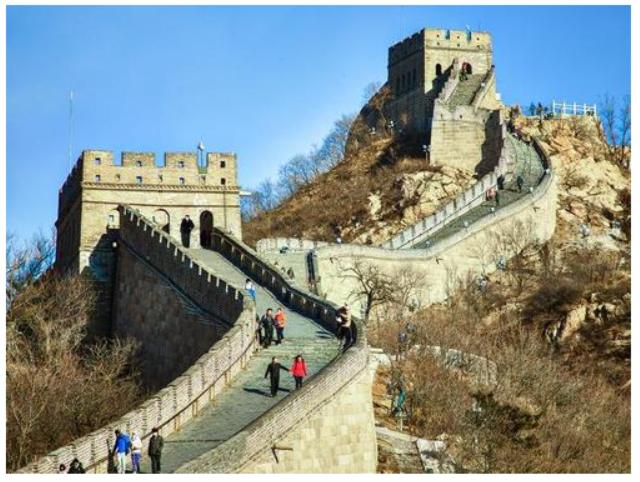 万里长城最突出的一个景点,万里长城是我国著名的旅游胜地