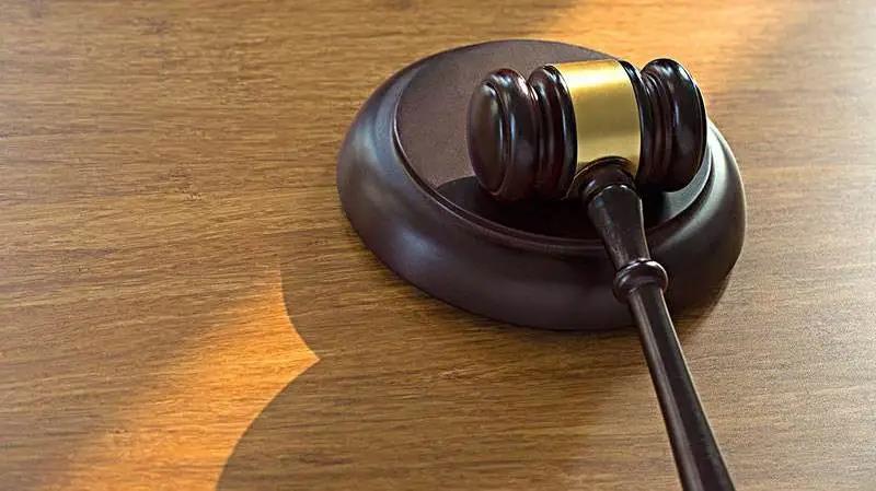 诉讼期间被告公司注销如何上诉,被告公司被注销怎么申请再审