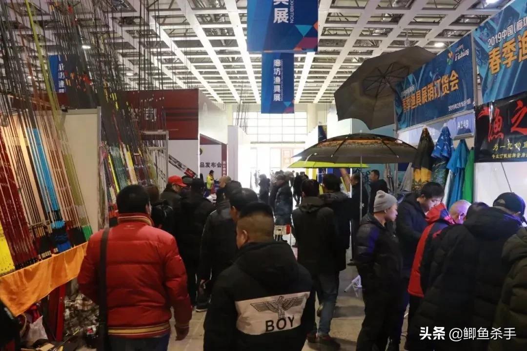 专业钓鱼场搭钓台,钓鱼人的福利来了图片