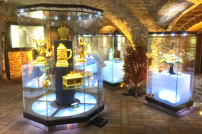 波兰格单斯克琥珀展,波兰琥珀