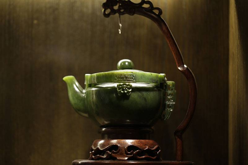 五彩斑斓的和田玉家族！这抹价值不菲万的“绿”来自何方？