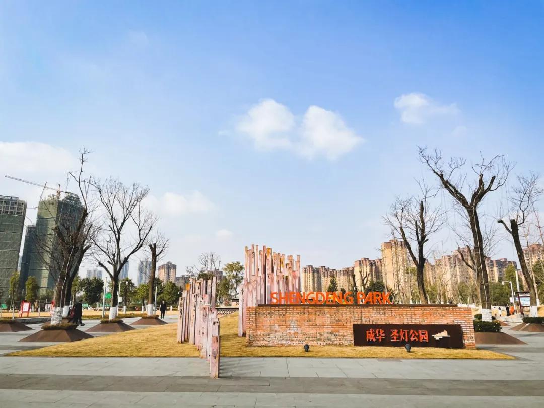 最好的足球场地是哪里,最好的足球场地在哪里