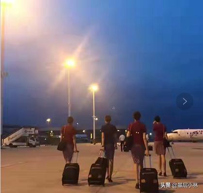 90后美女空姐自曝工资,空姐的真实生活到底是怎样的