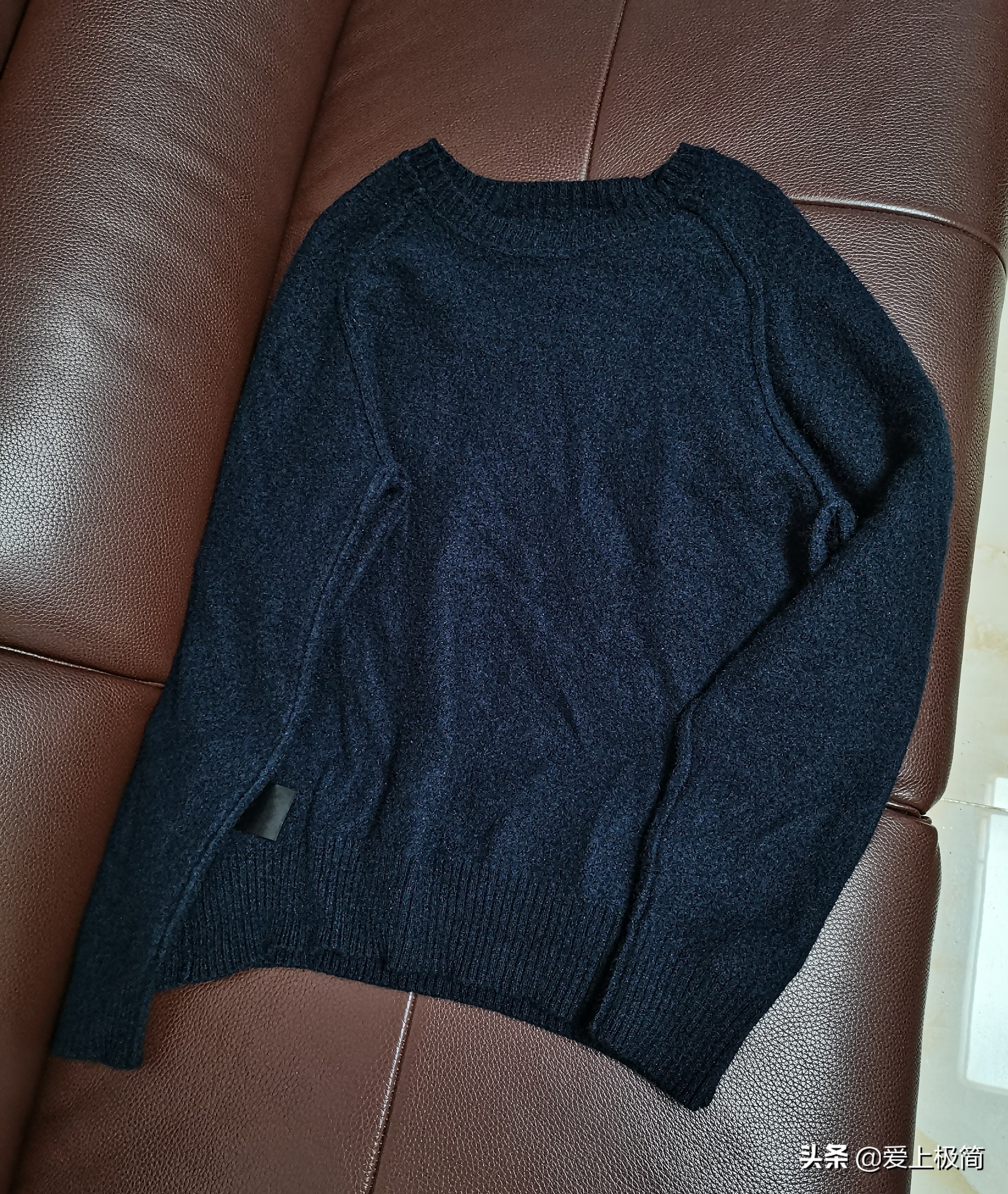 羊毛衫用热水洗了缩水怎么还原,缩水的羊毛衫用白醋洗放多少醋