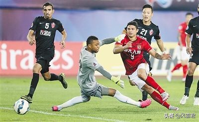 海阔天空回顾黄家驹一生,海阔天空黄家驹25年演唱会