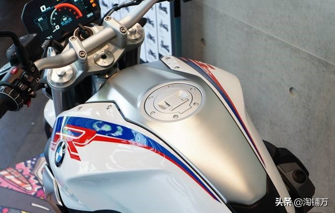 宝马r1250gsadv探险版评测视频,宝马r1250gsadv低座版测评