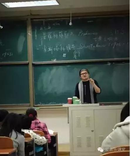 歌唱家刘欢目前的状况,刘欢老师音乐课